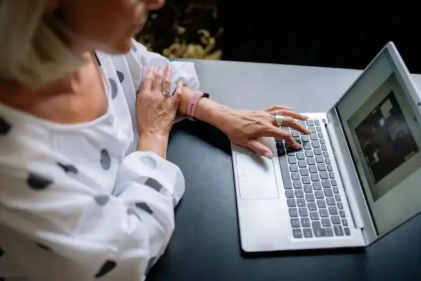 Image of woman attending online mediation Southampton services from Barker Mediation